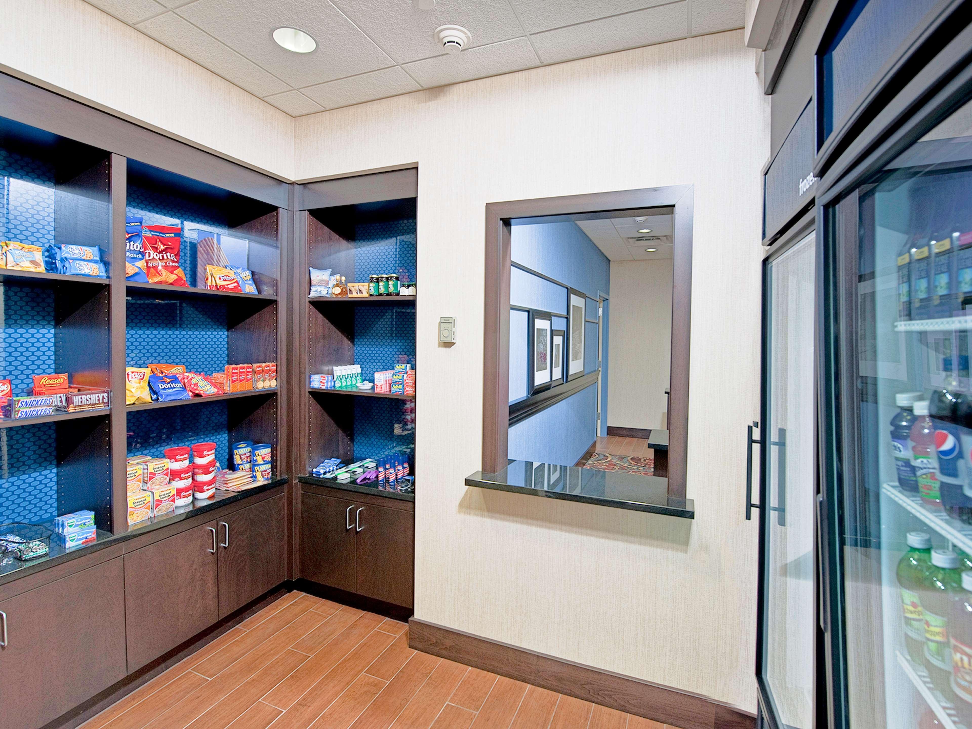 Hampton Inn אוגוסטה מראה חיצוני תמונה