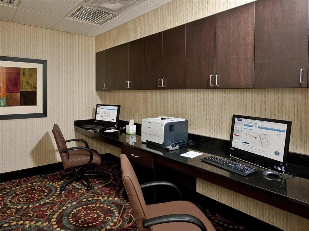 Hampton Inn אוגוסטה מתקנים תמונה