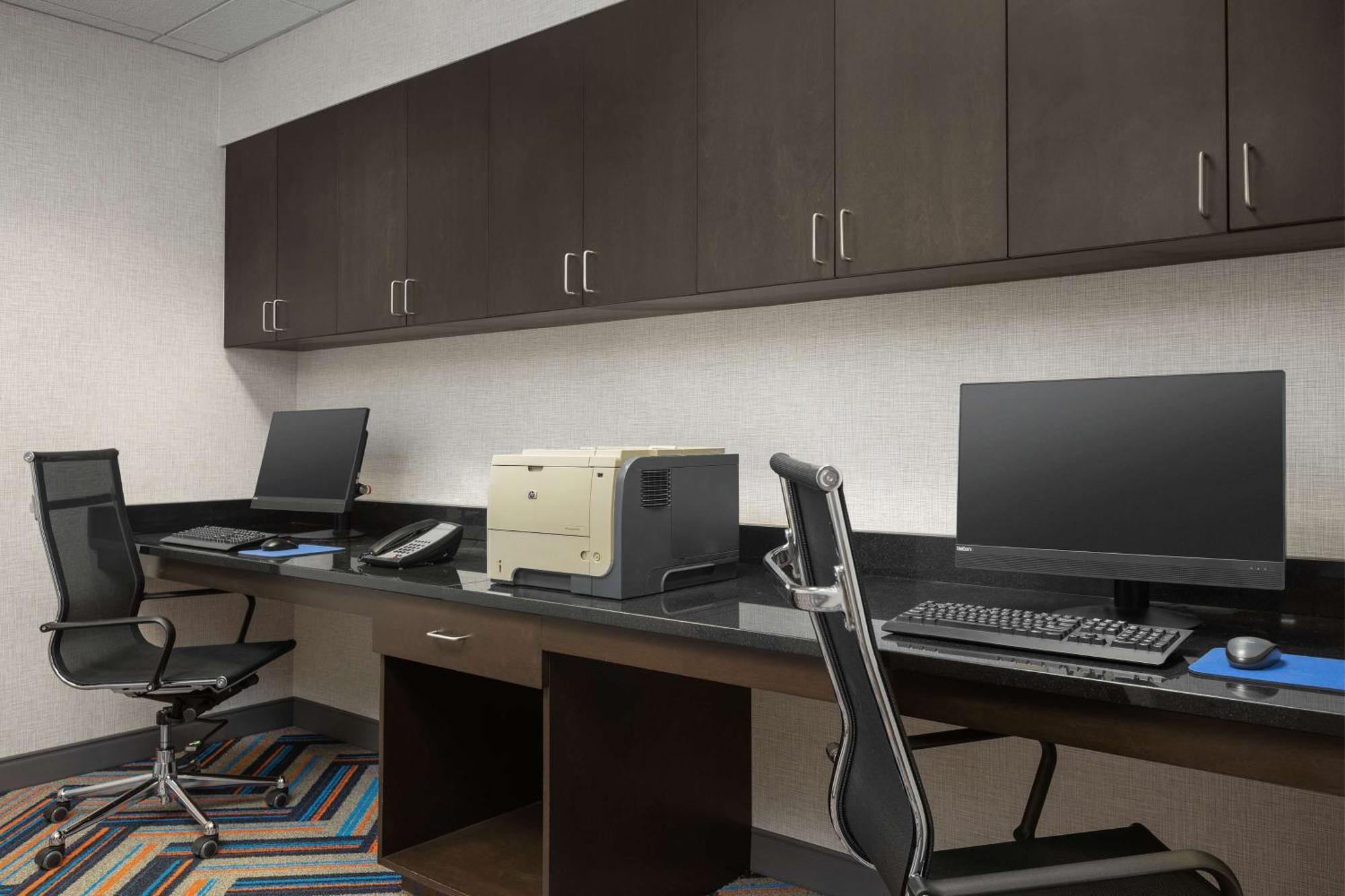 Hampton Inn אוגוסטה מראה חיצוני תמונה