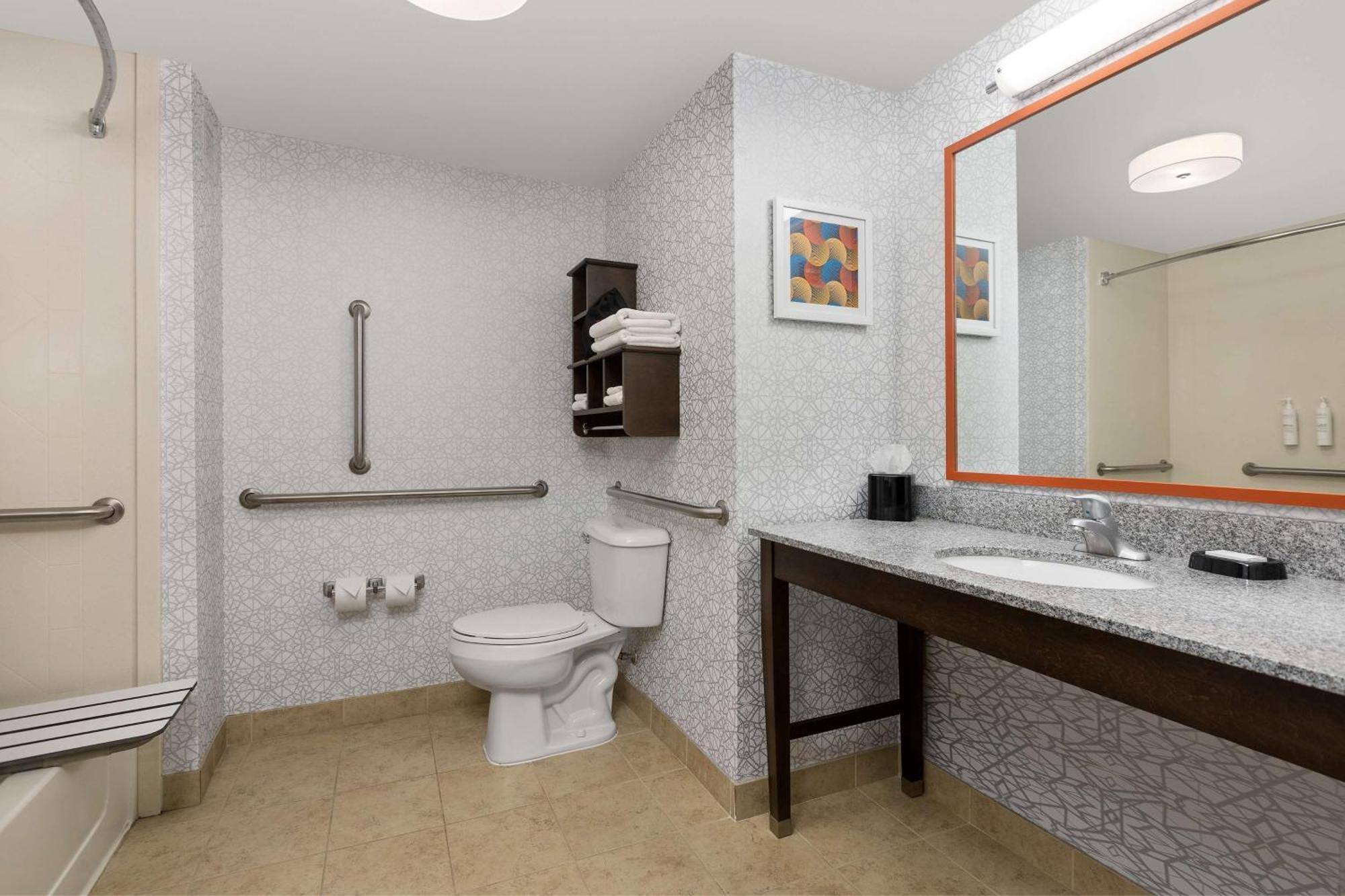 Hampton Inn אוגוסטה מראה חיצוני תמונה